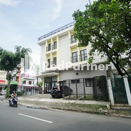 Hotel Toba Mansion Syariah Near Benhil Redpartner Dżakarta Zewnętrze zdjęcie