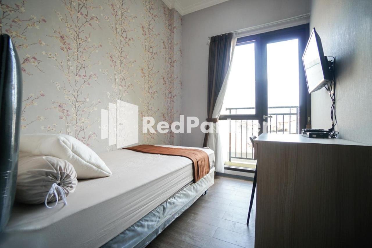 Hotel Toba Mansion Syariah Near Benhil Redpartner Dżakarta Zewnętrze zdjęcie