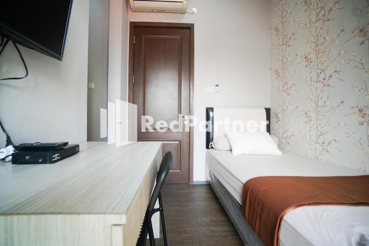 Hotel Toba Mansion Syariah Near Benhil Redpartner Dżakarta Zewnętrze zdjęcie