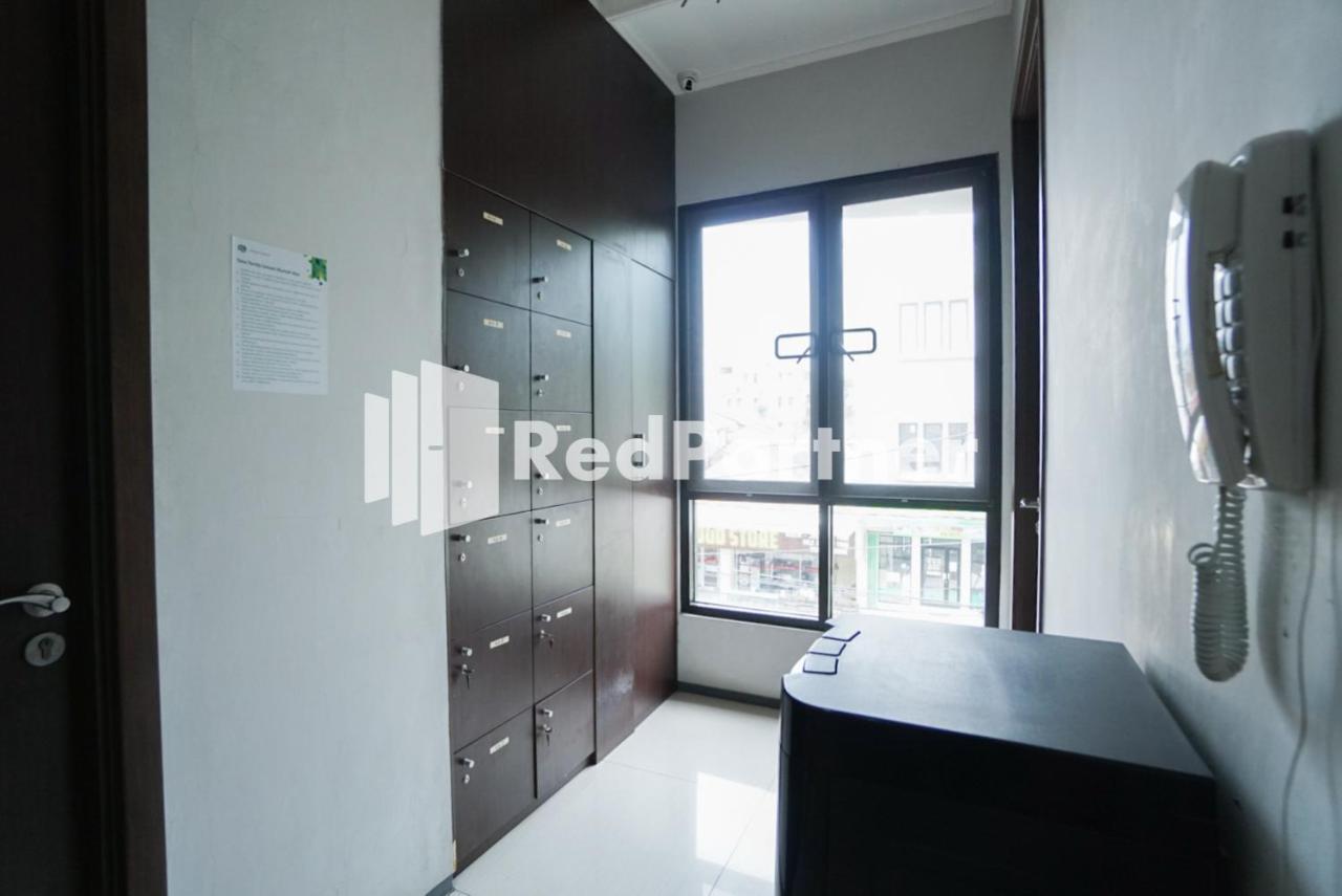 Hotel Toba Mansion Syariah Near Benhil Redpartner Dżakarta Zewnętrze zdjęcie
