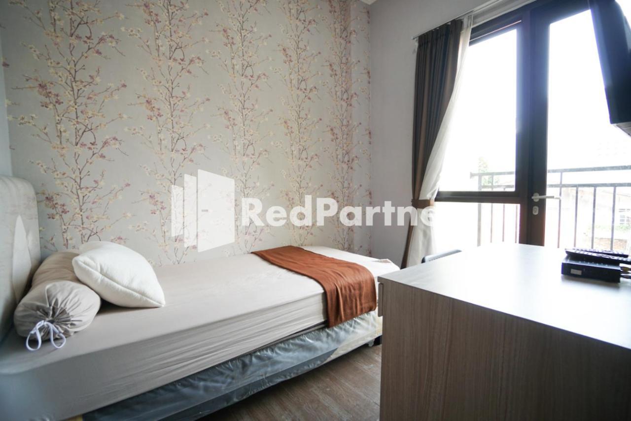 Hotel Toba Mansion Syariah Near Benhil Redpartner Dżakarta Zewnętrze zdjęcie