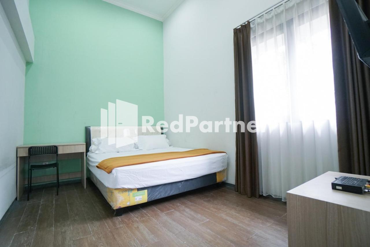 Hotel Toba Mansion Syariah Near Benhil Redpartner Dżakarta Zewnętrze zdjęcie