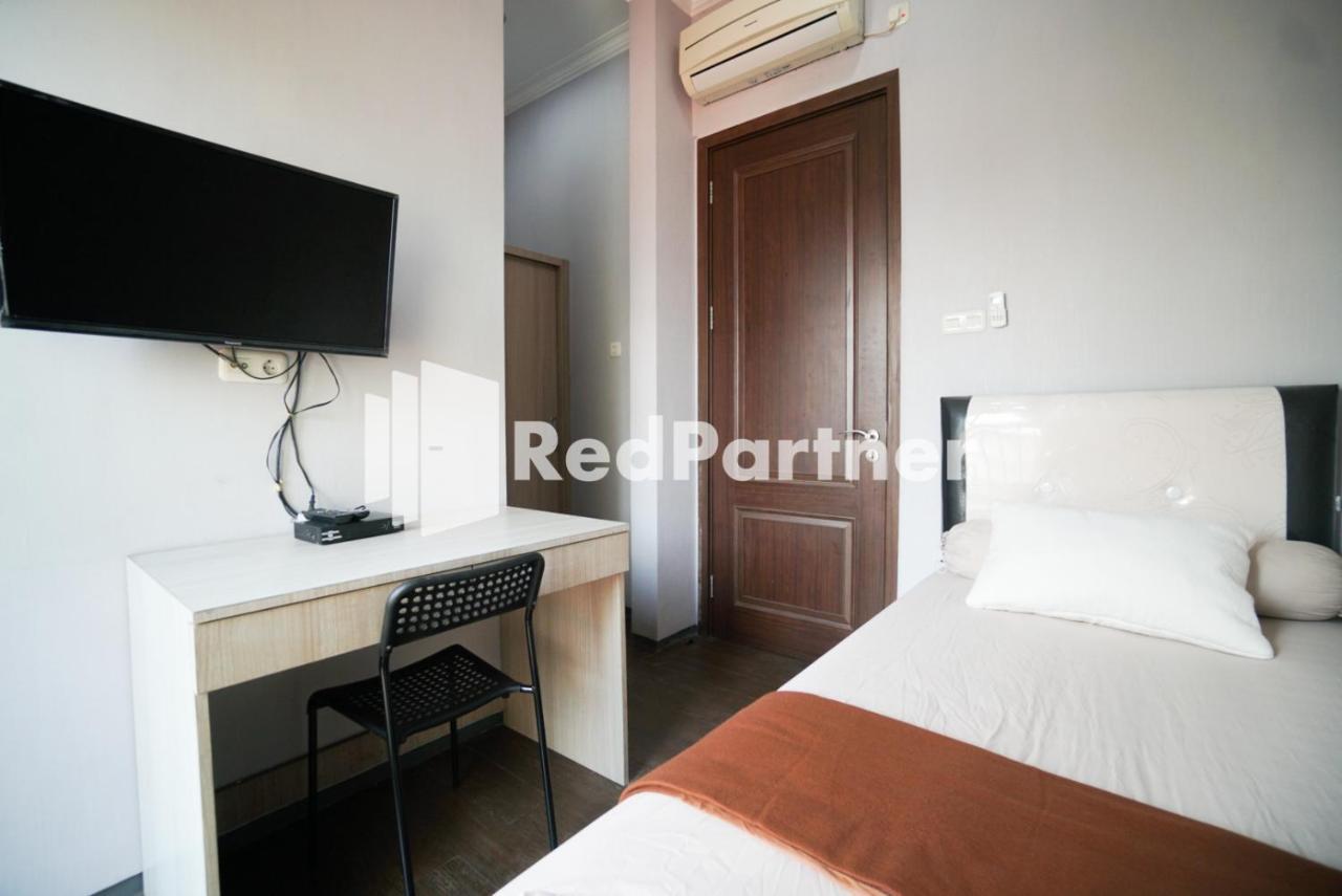 Hotel Toba Mansion Syariah Near Benhil Redpartner Dżakarta Zewnętrze zdjęcie